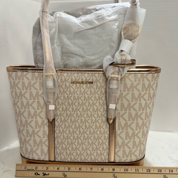 Michael Kors Cream and Gold Signature Tote - Picture 6 of 13